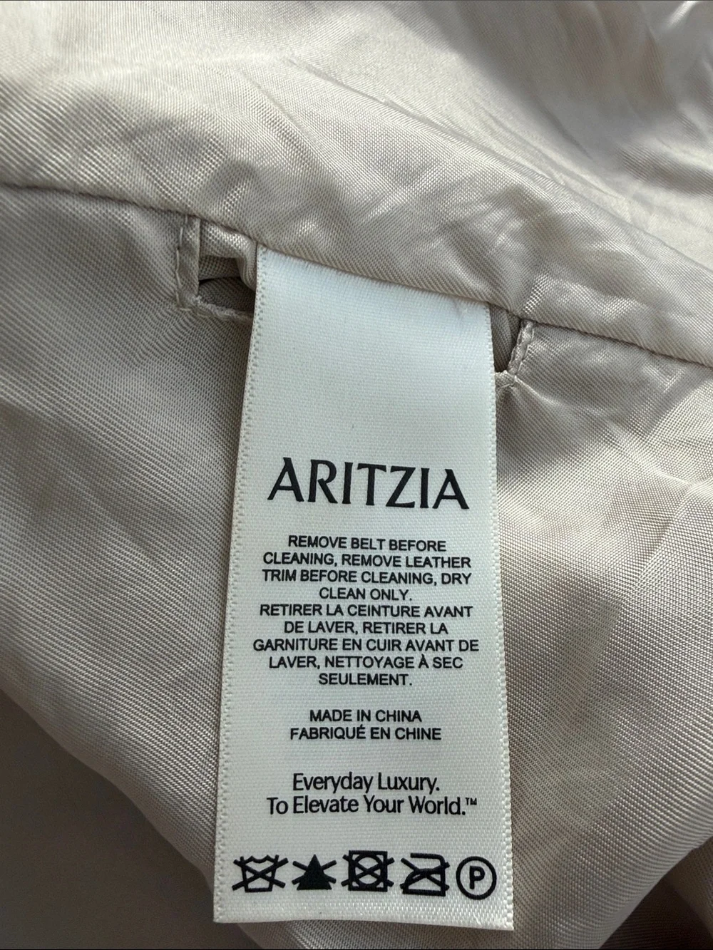 Aritzia Babaton Lightweight Cropped Trench Coat - Picture 14 of 16